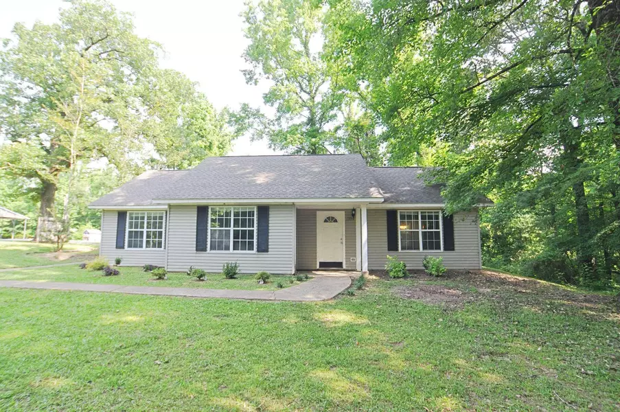 1390 MS-363, Guntown, MS 38849