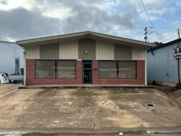 103 S Spring, Fulton, MS 38843