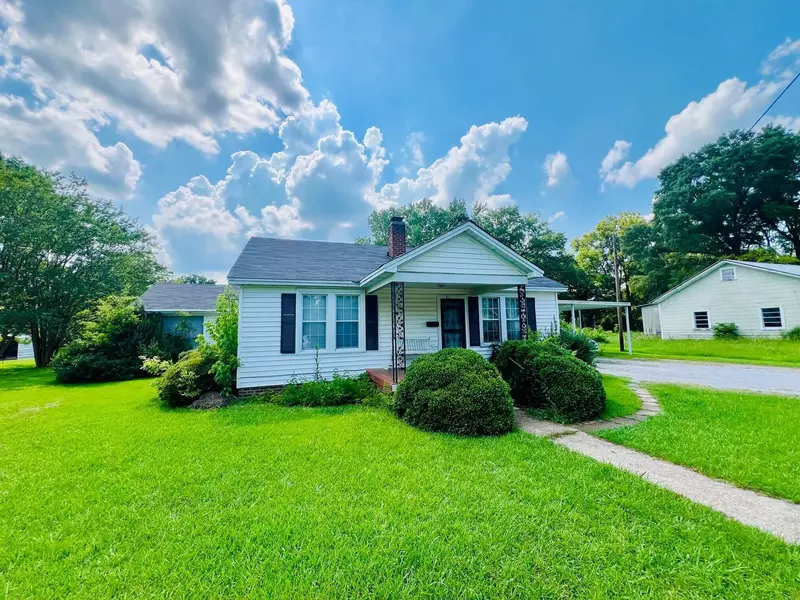 815 N 2nd, Baldwyn, MS 38824