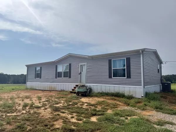 Marietta, MS 38856,121 County Road 4060