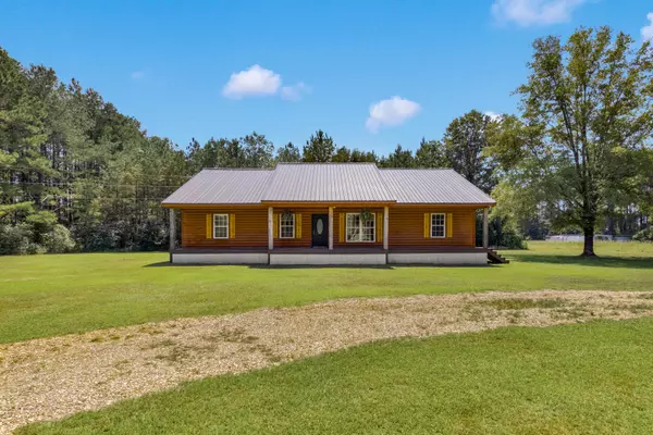 Amory, MS 38821,50025 Halfway Cr.