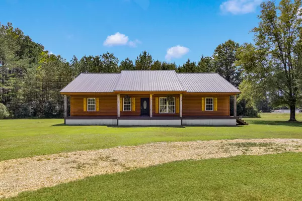 Amory, MS 38821,50025 Halfway Cr.