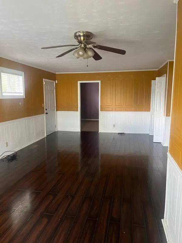 Okolona, MS 38860,313 Hillcrest Dr.