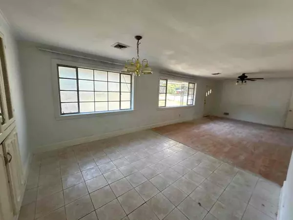 Tupelo, MS 38801,123 Enoch Ave.