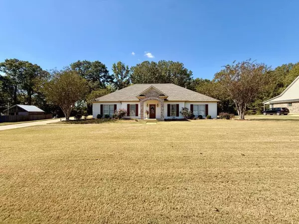 279 Cotton Gin,  Saltillo,  MS 38866