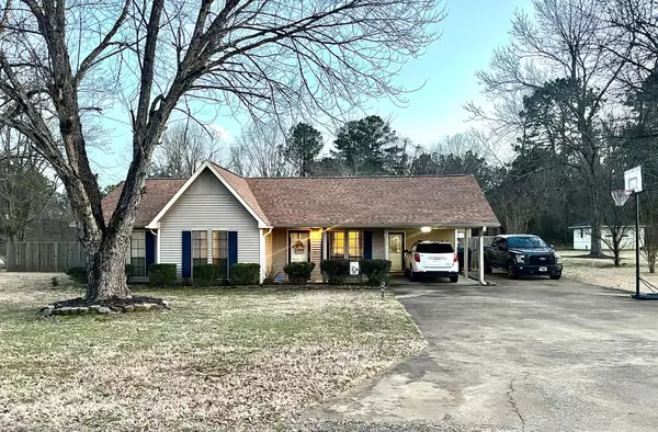 8 County Road 238,  Corinth,  MS 38834
