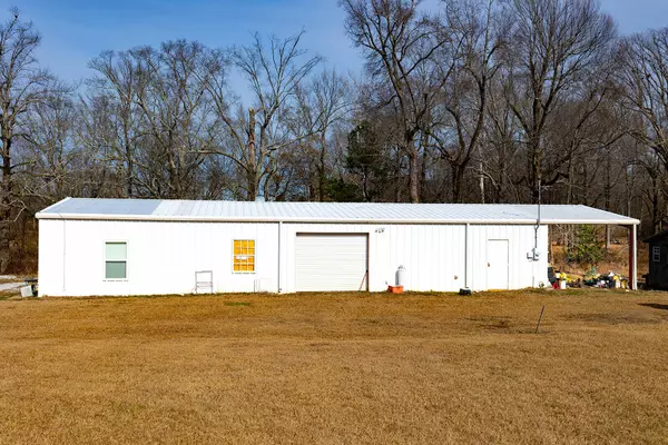 New Albany, MS 38652,883 MS-15