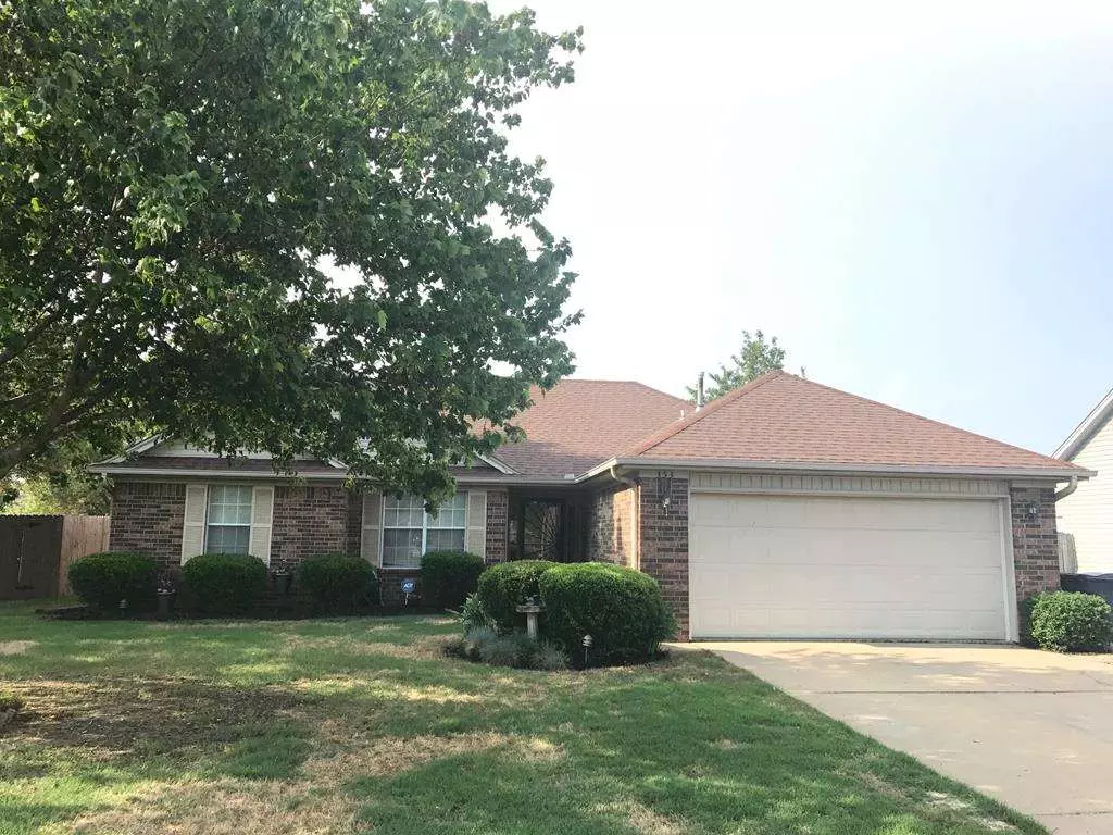 Marion, AR 72364,353 S CASA VIEW DR