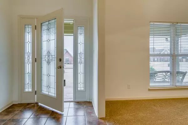 Bartlett, TN 38002,5013 S WINBERRY CV