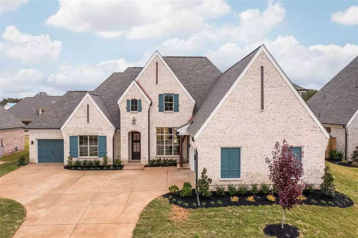 Collierville, TN 38017,684 CYPRESS VIEW CIR W