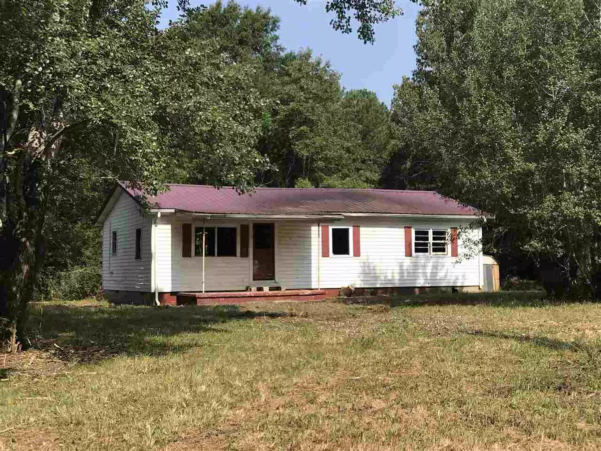 Savannah, TN 38372,90 RICH RD