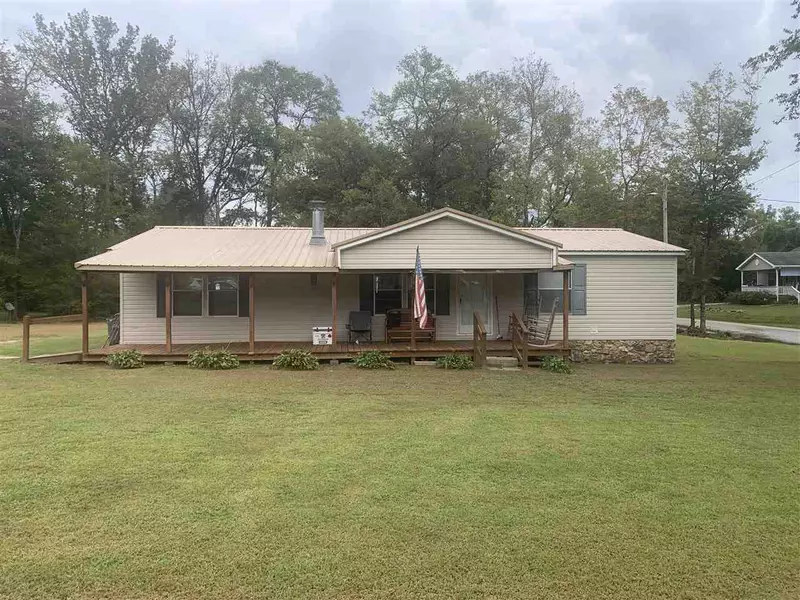 419 WOODTOWN ST, Waynesboro, TN 38485