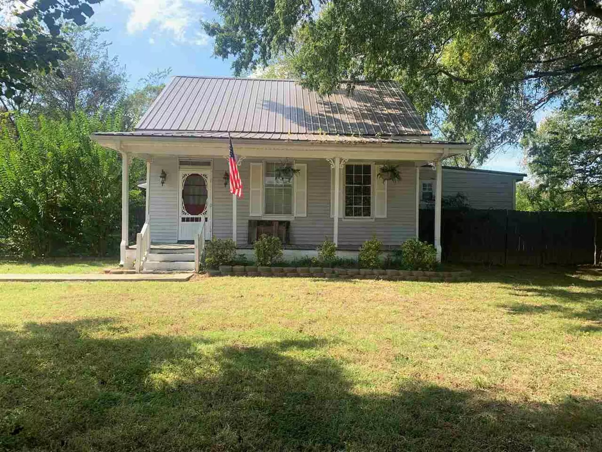 Savannah, TN 38372,580 STOUT ST