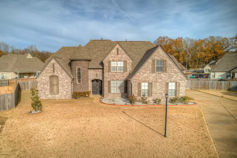 9750 WOODLAND BROOK CV, Unincorporated, TN 38018