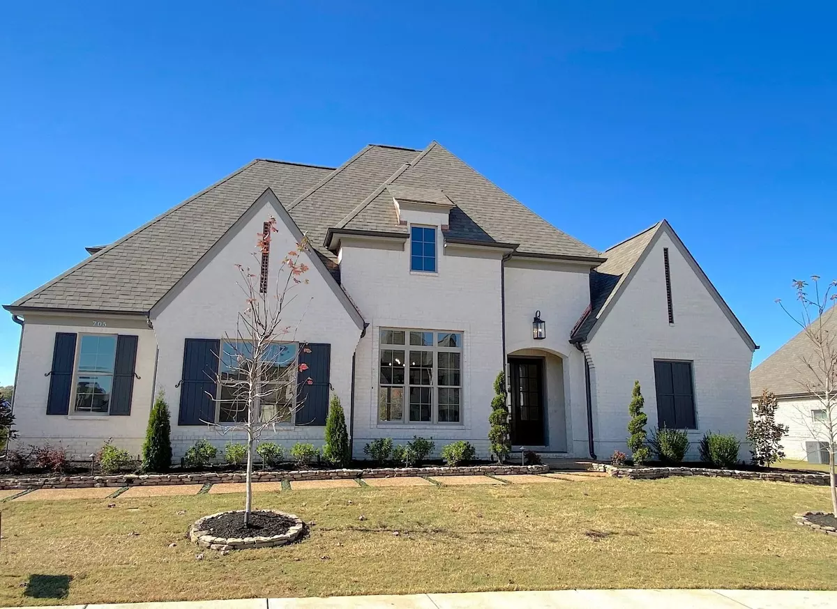 Collierville, TN 38017,705 CYPRESS VIEW CIR W