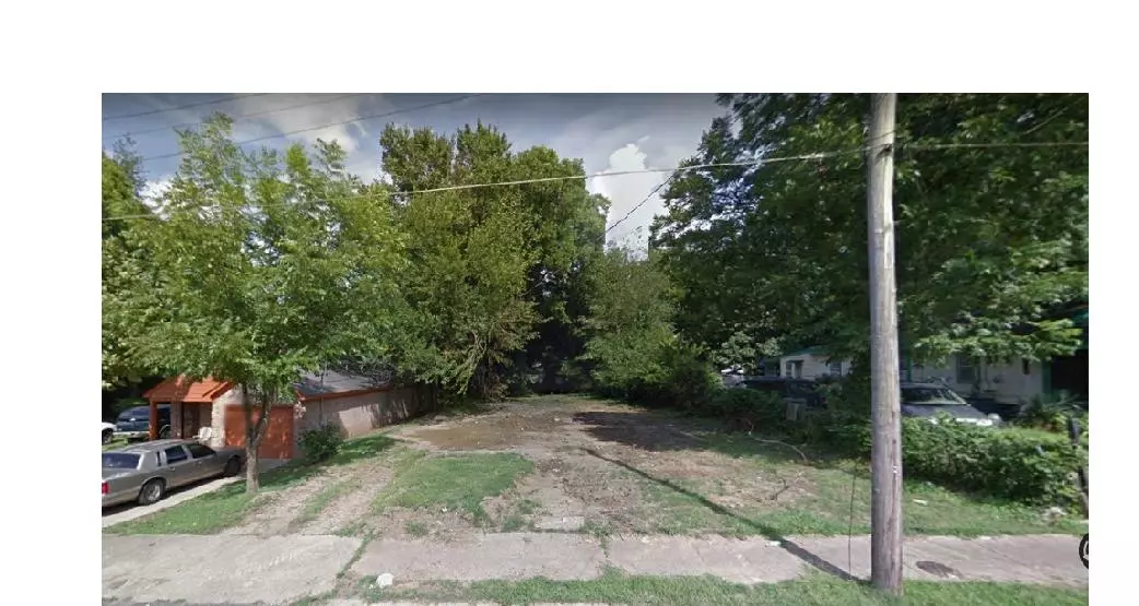 Memphis, TN 38108,1704 OAKWOOD ST