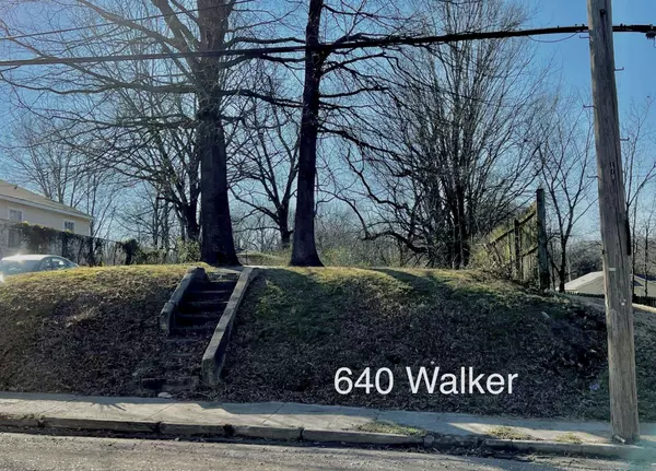 640 WALKER AVE, Memphis, TN 38126
