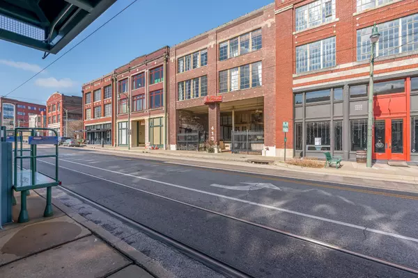Memphis, TN 38103,413 S MAIN ST #103