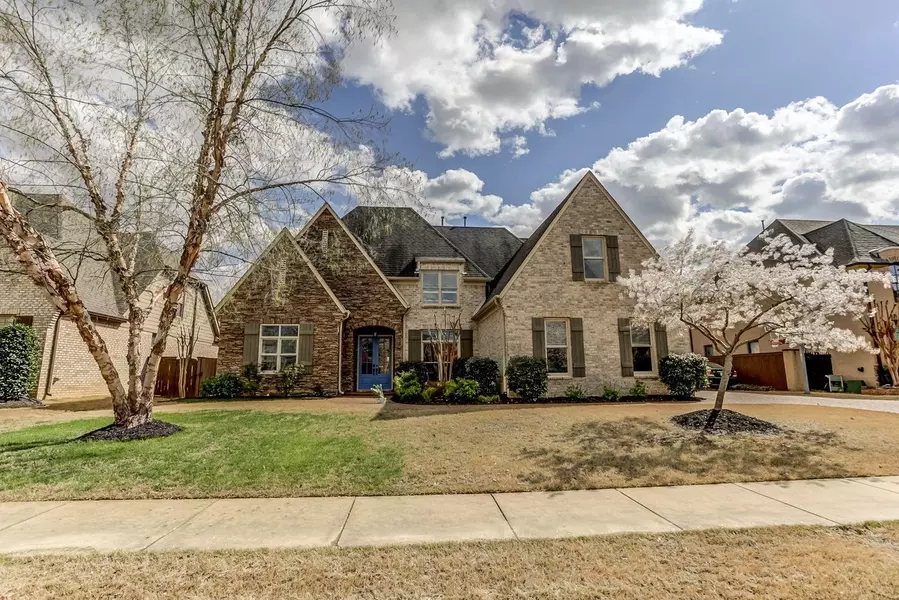 1307 BULL CREEK LN, Collierville, TN 38017