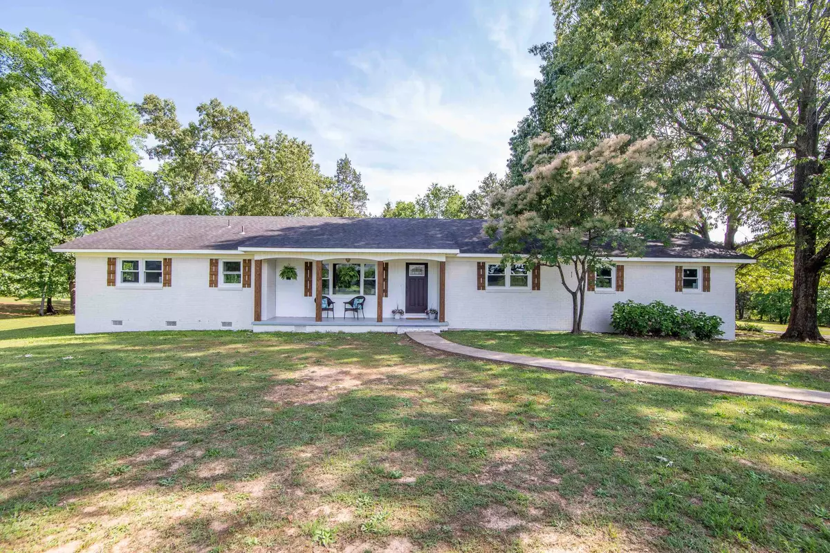 Savannah, TN 38372,493 COBBLESTONE DR