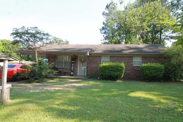 521 EDGEWOOD AVE, Covington, TN 38019