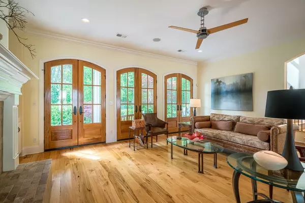 Collierville, TN 38017,169 DUBRAY CREEK CIR