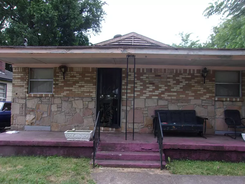 2367 HUNTER AVE, Memphis, TN 38108