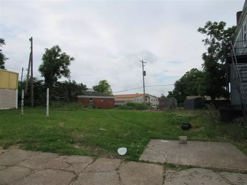 S DANNY THOMAS BLVD S, Memphis, TN 38126