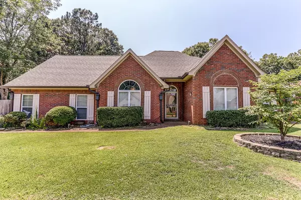 231 BRADFORD RIDGE CV, Collierville, TN 38017