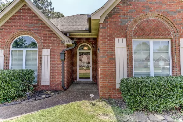 Collierville, TN 38017,231 BRADFORD RIDGE CV