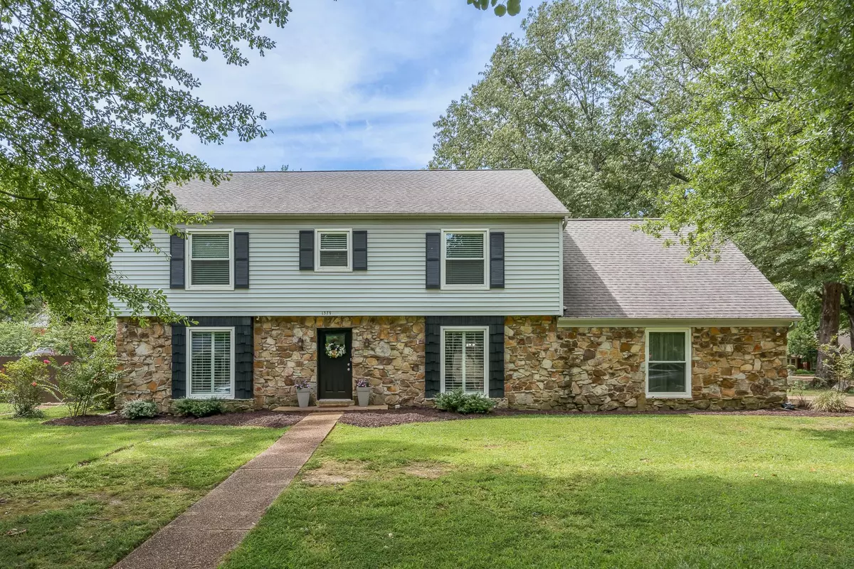 Germantown, TN 38138,1379 CORSICA CV