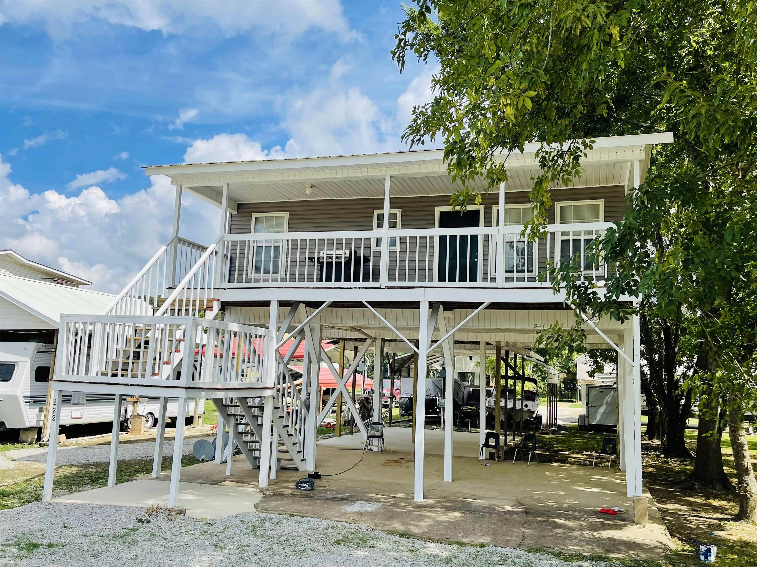 228 BF TERRY CIR, Savannah, TN 38372