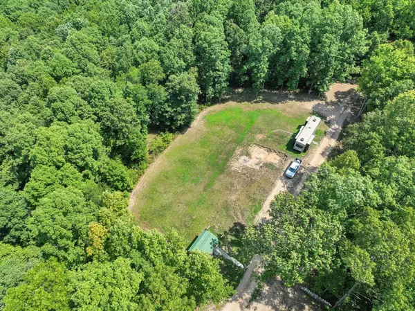 Hohenwald, TN 38462,208 KRO HOLLOW RD RD