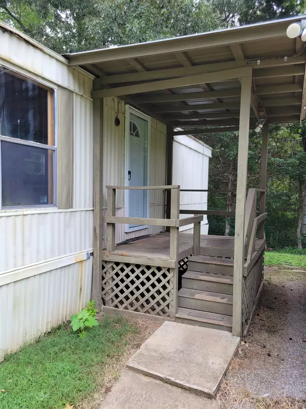 Oakland, TN 38060-4161,110 MARTHA CV