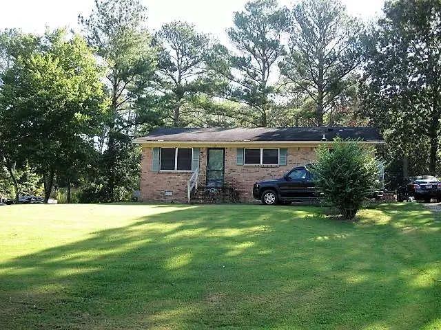 Selmer, TN 38375,221 MITCHELL ST