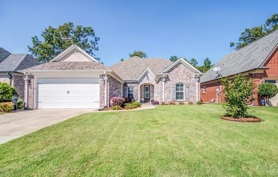 545 CHEROKEE CRK, Oakland, TN 38060