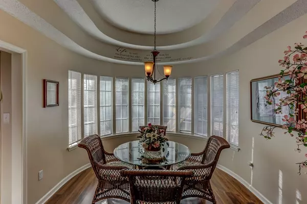 Bartlett, TN 38002,7734 SHADOW FORK LN