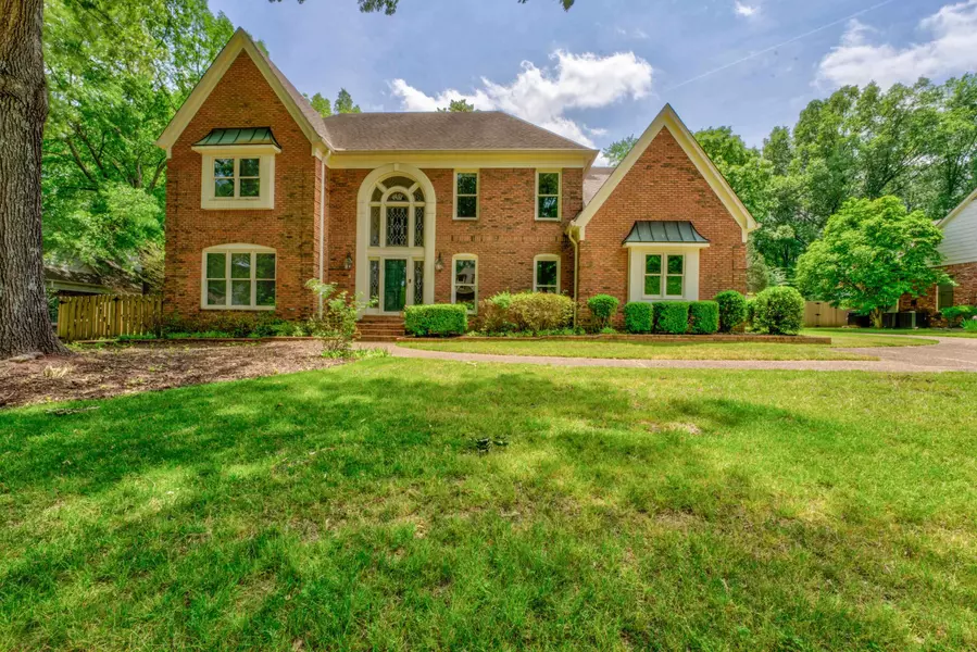 9481 DOGWOOD ESTATES DR, Germantown, TN 38139