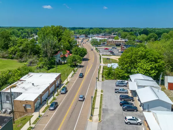 Parsons, TN 38363,179 EAST MAIN ST