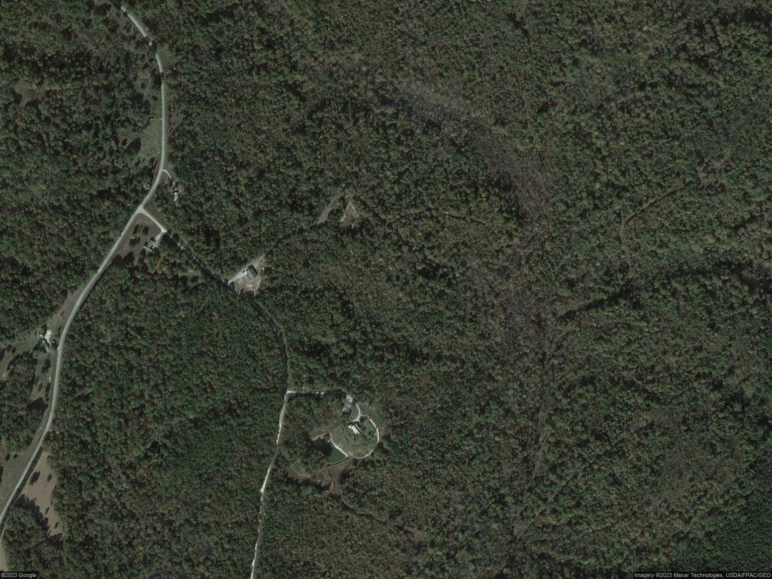1568 PHILLIPS RD, Henderson, TN 38321