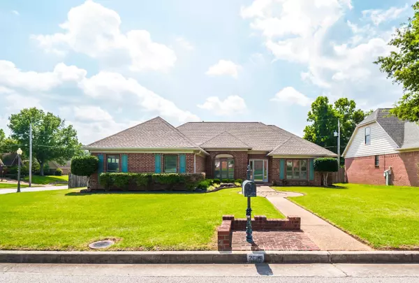 2689 SUMMER SWEET CV, Cordova, TN 38016