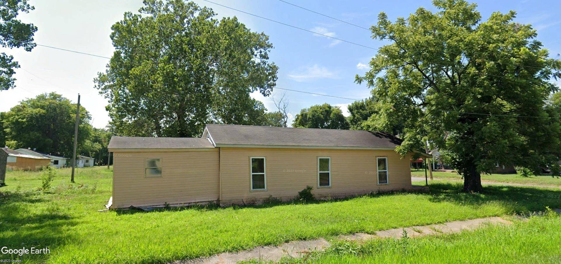 442 E SEMMES AVE, Osceola, AR 72370