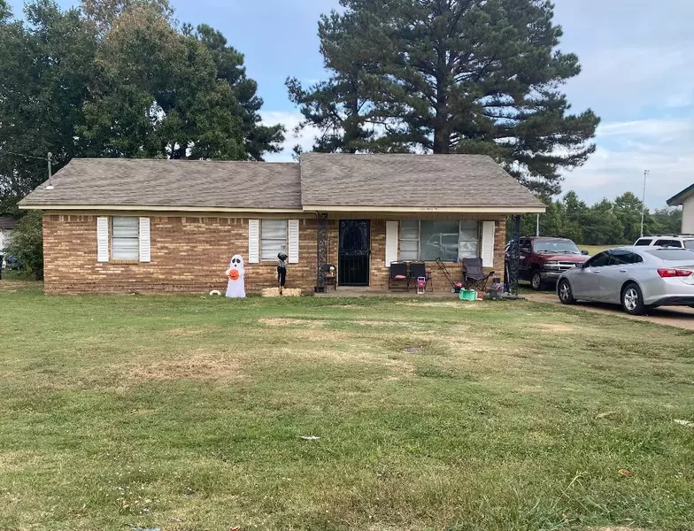 742 BEST ST, Covington, TN 38019