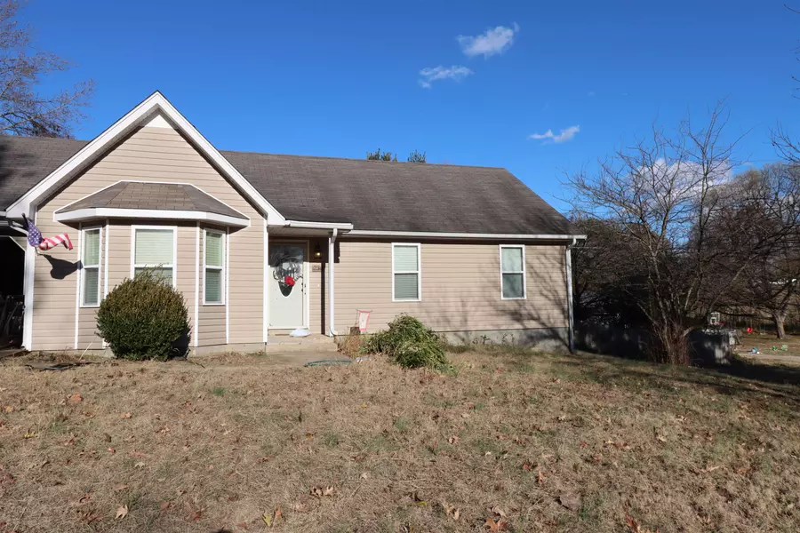 236 MASSEY CV, Atoka, TN 38004