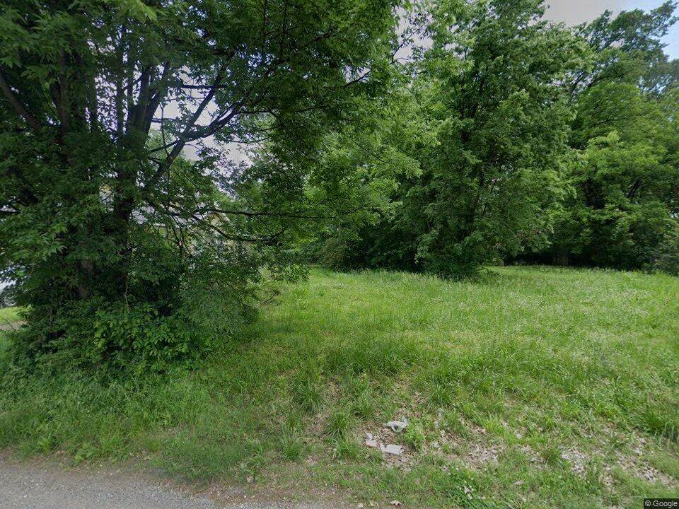 1585 SOUTHERN AVE, Memphis, TN 38114