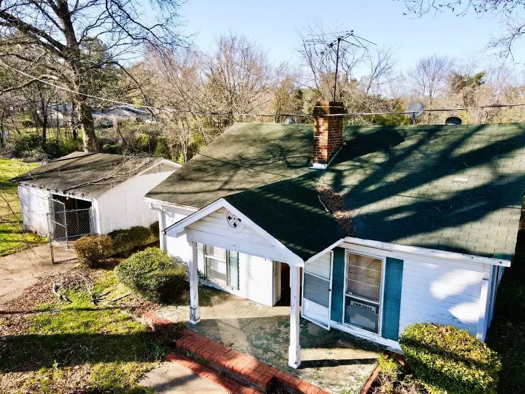 Holly Springs, MS 38635,588 MARTIN LUTHER KING DR