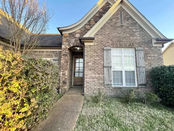 Cordova, TN 38016,9905 AVERBURY CV