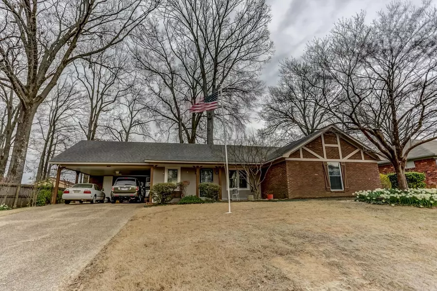 3876 WATERFALL DR, Bartlett, TN 38133