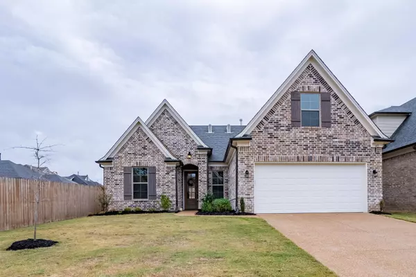 45 DOGWOOD SPRINGS DR, Oakland, TN 38060