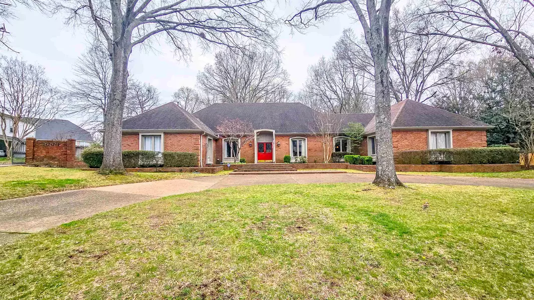 3173 PLANTATION CV, Memphis, TN 38119